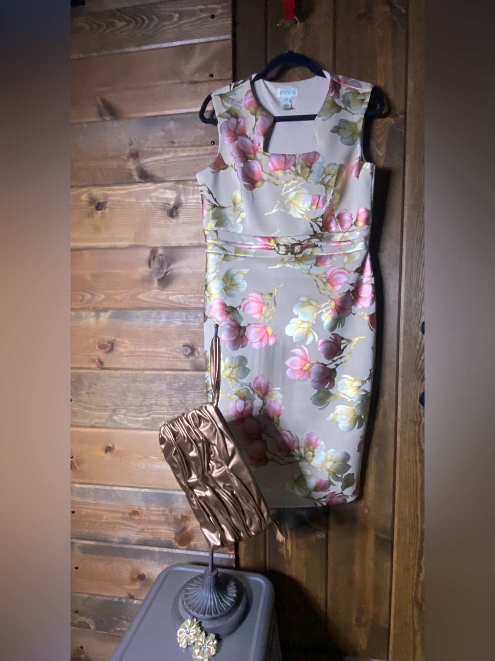 Stunning ENFOCUS Studio Floral Cocktail Dress Size 12 BONUS Metallic Clutch